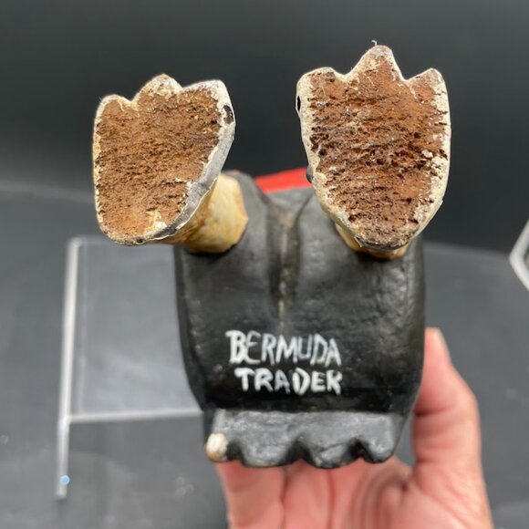 Wood Folk Art Raven Crow Shelf Sitter Reading Flying for Beginners Bermuda Trade - Picture 8 of 10